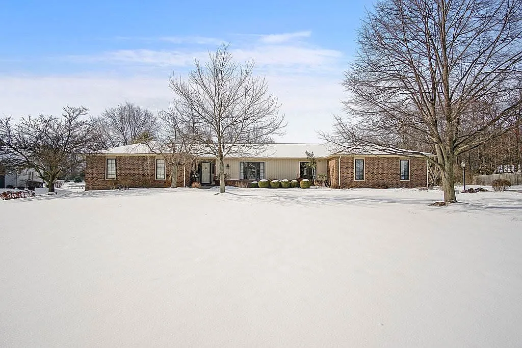 10529 Hickory Tree Rd photo 1
