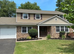 454 New Rd, Southampton, PA 18966