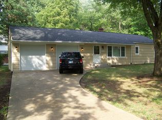 304 E St NE, Vienna, VA 22180