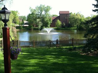 501 S Knight Ave, Park Ridge, IL 60068