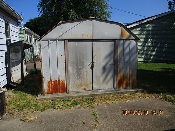 4th image of 1112 Cedar St