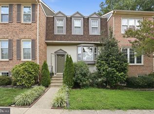 7702 Jewelweed Ct, Springfield, VA 22152