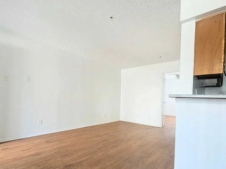 Bennett Place Apartments — Photo 20