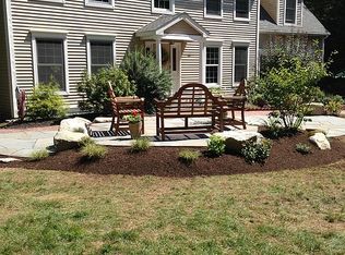 15 Peppermill Ln, Franklin, MA 02038