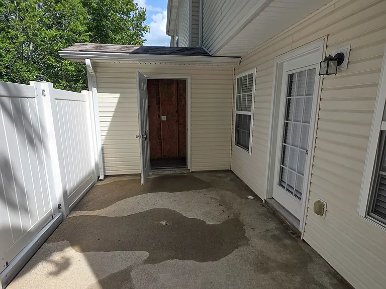 3126 Prater Ct — Photo 11