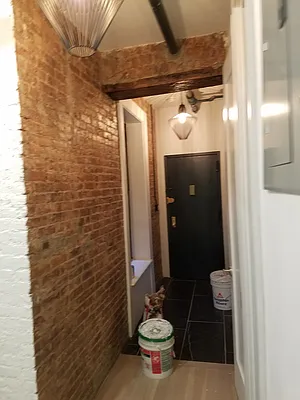 Rented by Space Link Realty | media 35