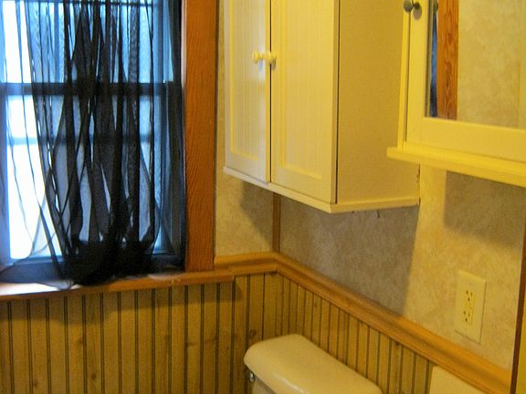 Upstairs bathroom