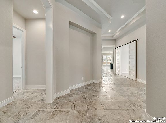 3rd image of 15506 Dell Ln