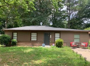 736 Commodore Dr NW, Atlanta, GA