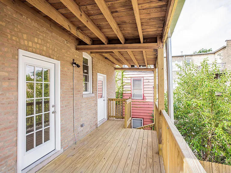 2648 W Lunt Ave #3 — Photo 19