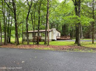 38 Hugo Dr, Albrightsville, PA 18210