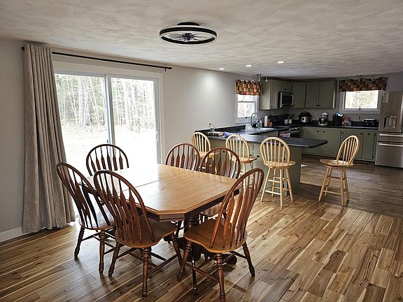 5th image of 34 Carsley Road