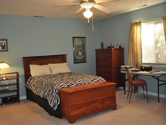 4th image of 500 Laketower Dr Unit 86