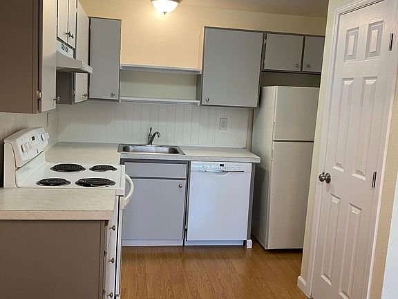3rd image of 3926 93rd Ave SW APT B