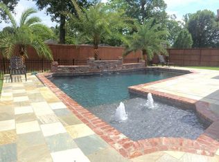 15574 Parkside Ct, Baton Rouge, LA 70817