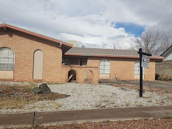 2nd image of 1209 Trawood Dr