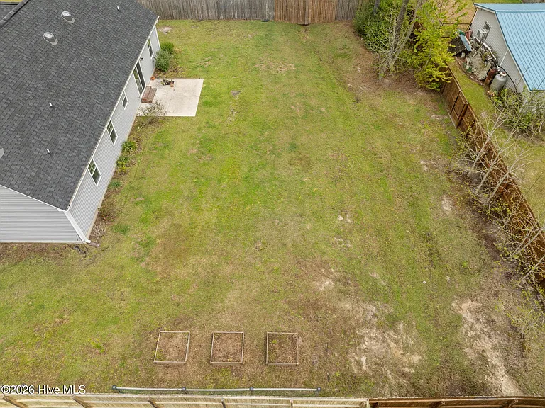 111 Anderson Ave — Photo 27