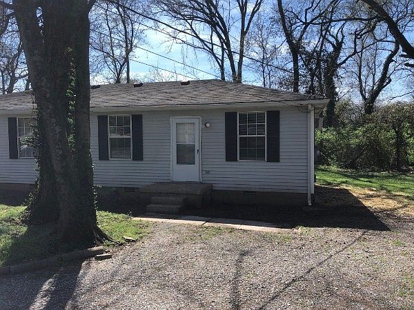 1st image of 992 Dozier Pl