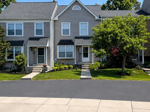 2371 Norrington Dr W, Norristown, PA 19403