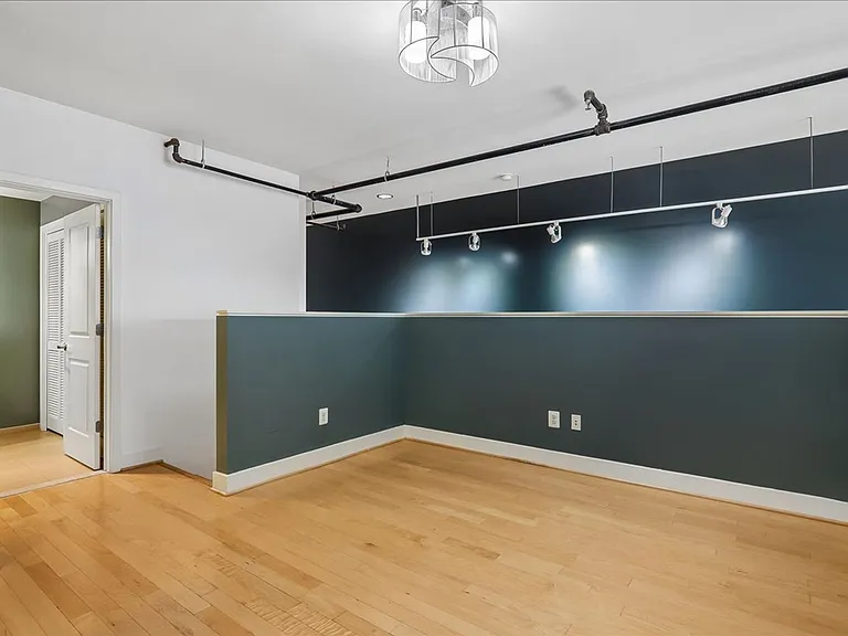 1701 Kalorama Rd NW #403 — Photo 16