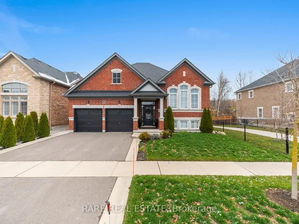 1767 Emberton Way, Innisfil, ON L9S 0N4