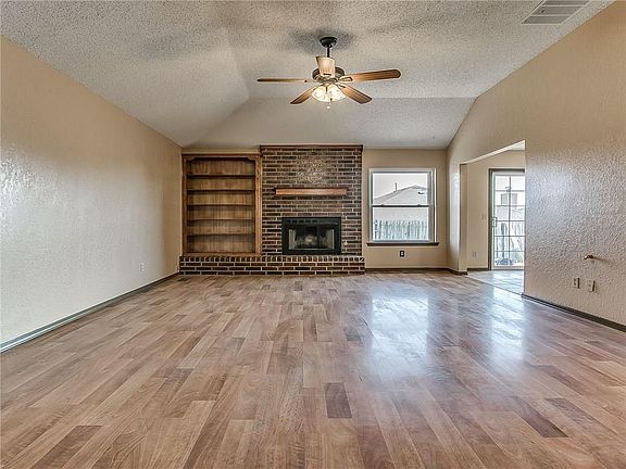 2nd image of 6717 NW 124th Ter