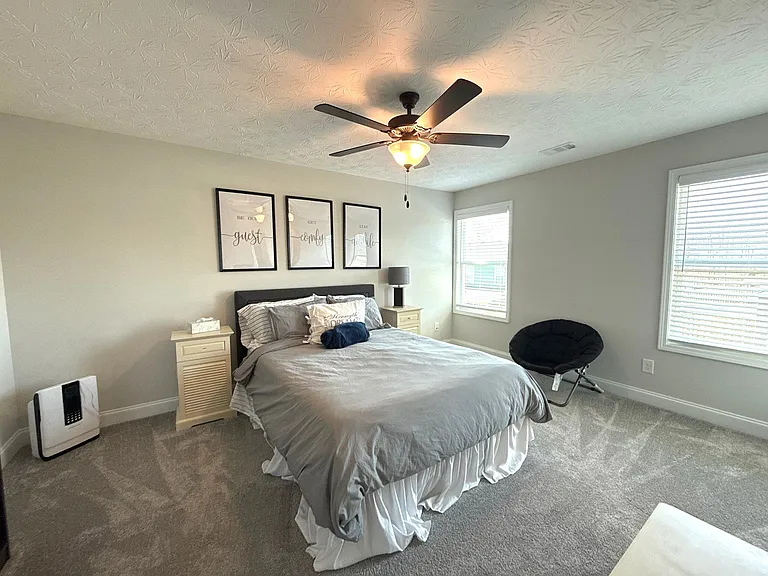 Upstairs Bedroom 1