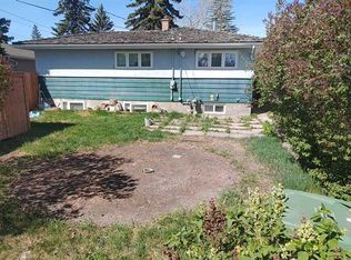 9836 W Elbow Dr SW, Calgary, AB T2V1M3