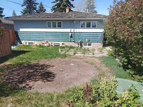 9836 W Elbow Dr SW, Calgary, AB T2V 1M3