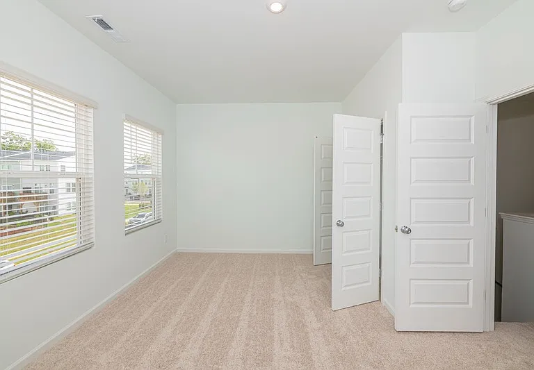 815 Freston Rd — Photo 22