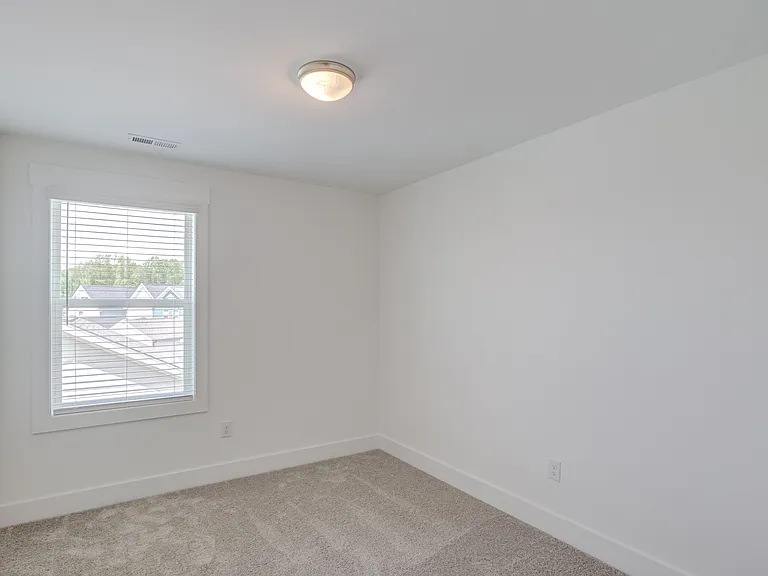 6403 Taylor Rd — Photo 24