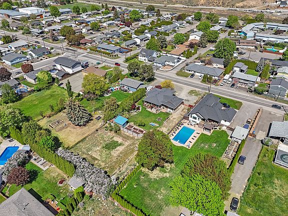 5th image of 2029 Parkcrest Ave