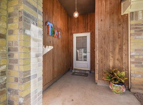 5th image of 510 Eaglecreek Dr