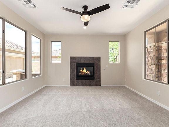5th image of 472 E Quail Dr