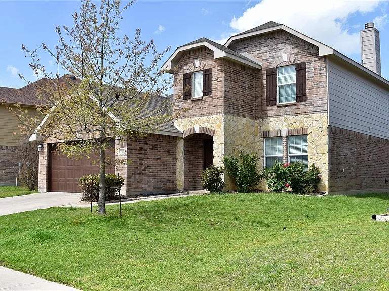 7005 Welshman Dr — Photo 1