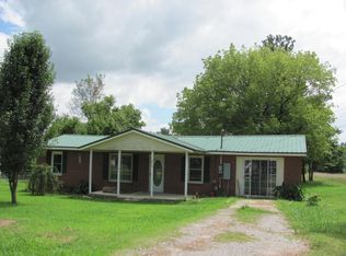 127 Quick School Rd, Fayetteville, TN 37334