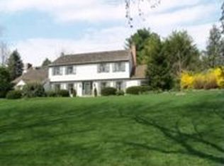 2445 Butter Rd, Lancaster, PA 17601