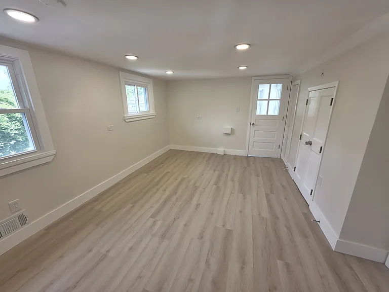10215 S Kildare Ave — Photo 13
