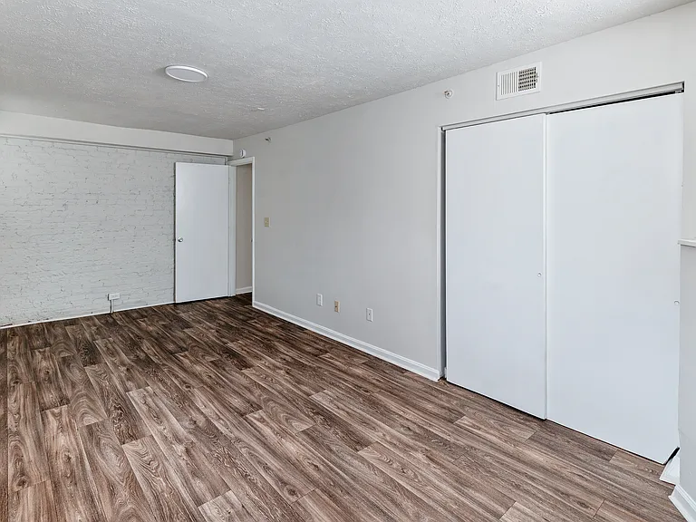 315 W Hill St #OB1 — Photo 10