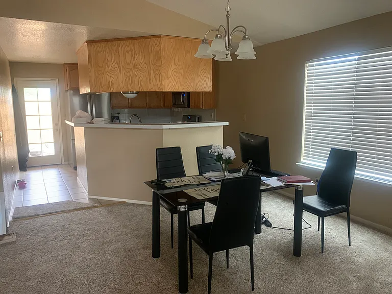 1320 Crater Ave — Photo 8