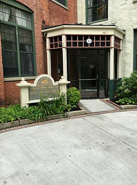 1st image of 15 Higgins St APT 209