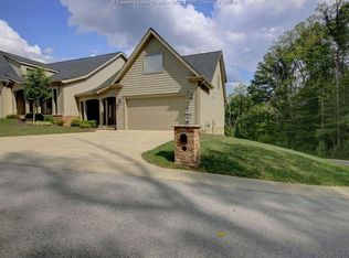 122 Centre Court Rd, Charleston, WV 25314