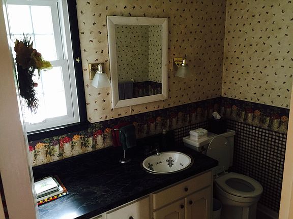 Partial bath main floor