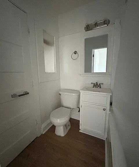 4214-4240 S. Hoover St. — Photo 13