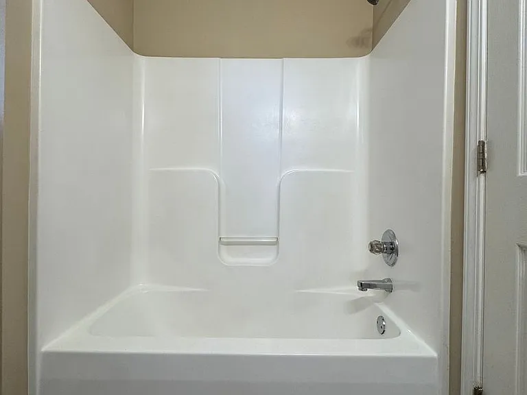 223 Faulkner Ct — Photo 19