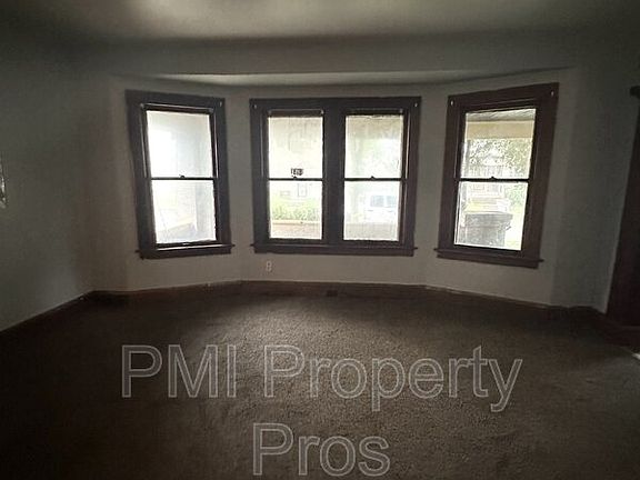 4th image of 2710 W Melvina St #Wi-53216