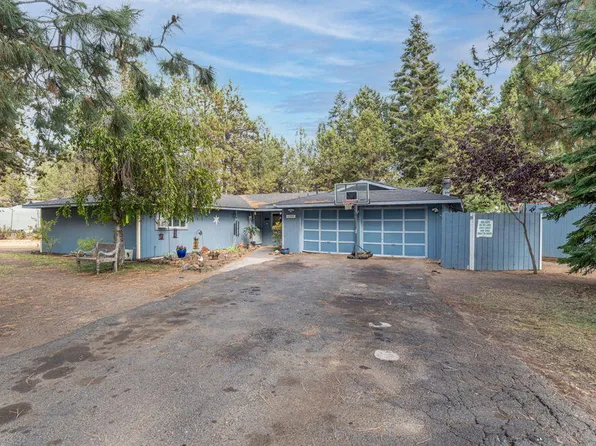 61208 Nisika Ct, Bend, OR 97702