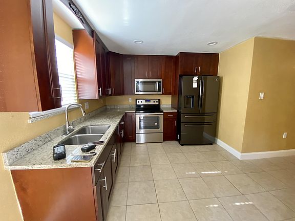 4th image of 5650 36th St N
