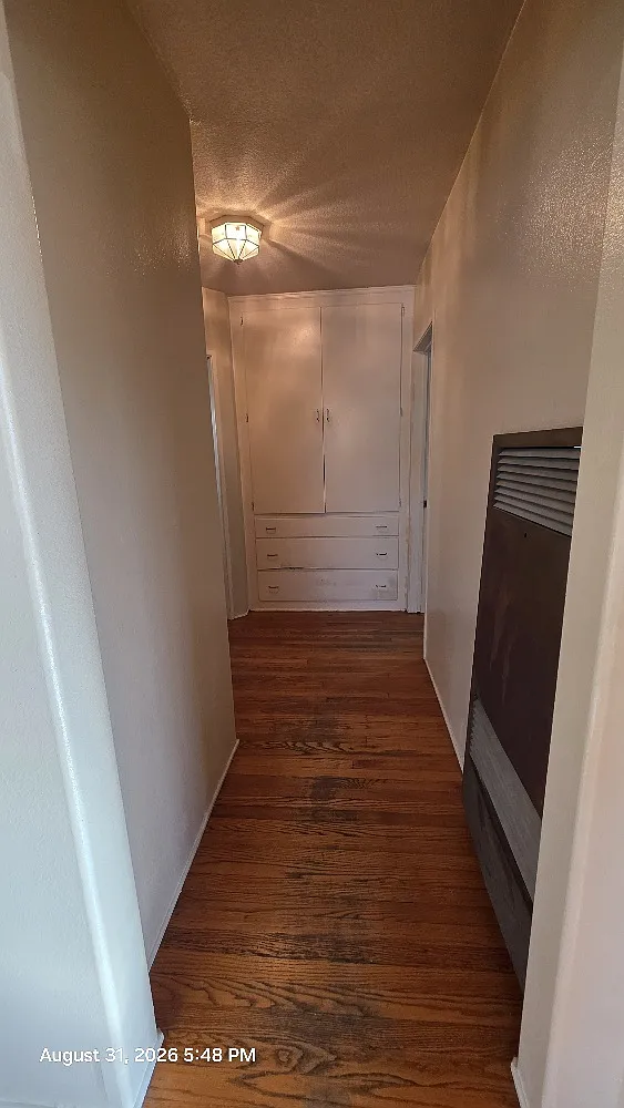 2 bed, 900 sqft, $2,265 — Photo 4