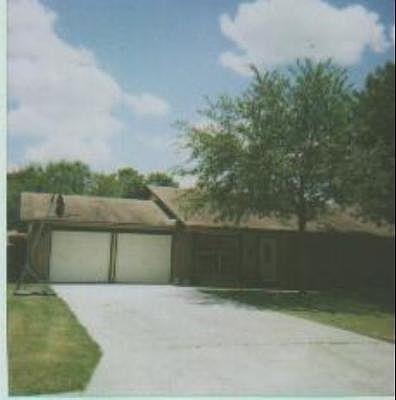 2nd image of 10434 ARISTOCRAT DR